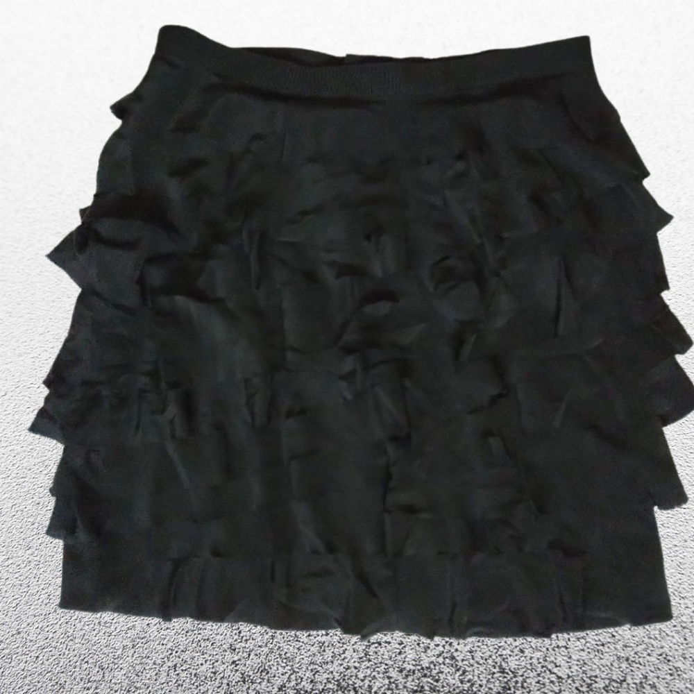 Brand New! Club Monaco Ruffle Skirt